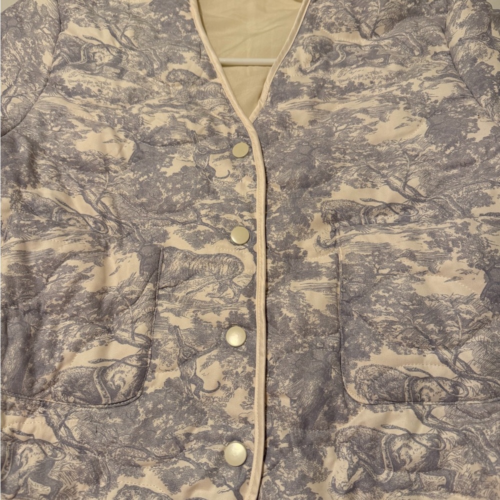 A. Peach Quilted Toile Print Jacket Blue White Snap Front Size L - Picture 6 of 8